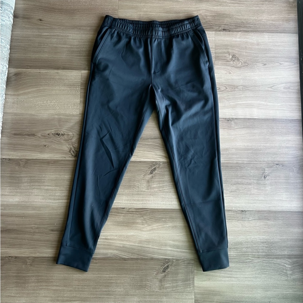 Men’s Medium Black Rhone Spar Joggers